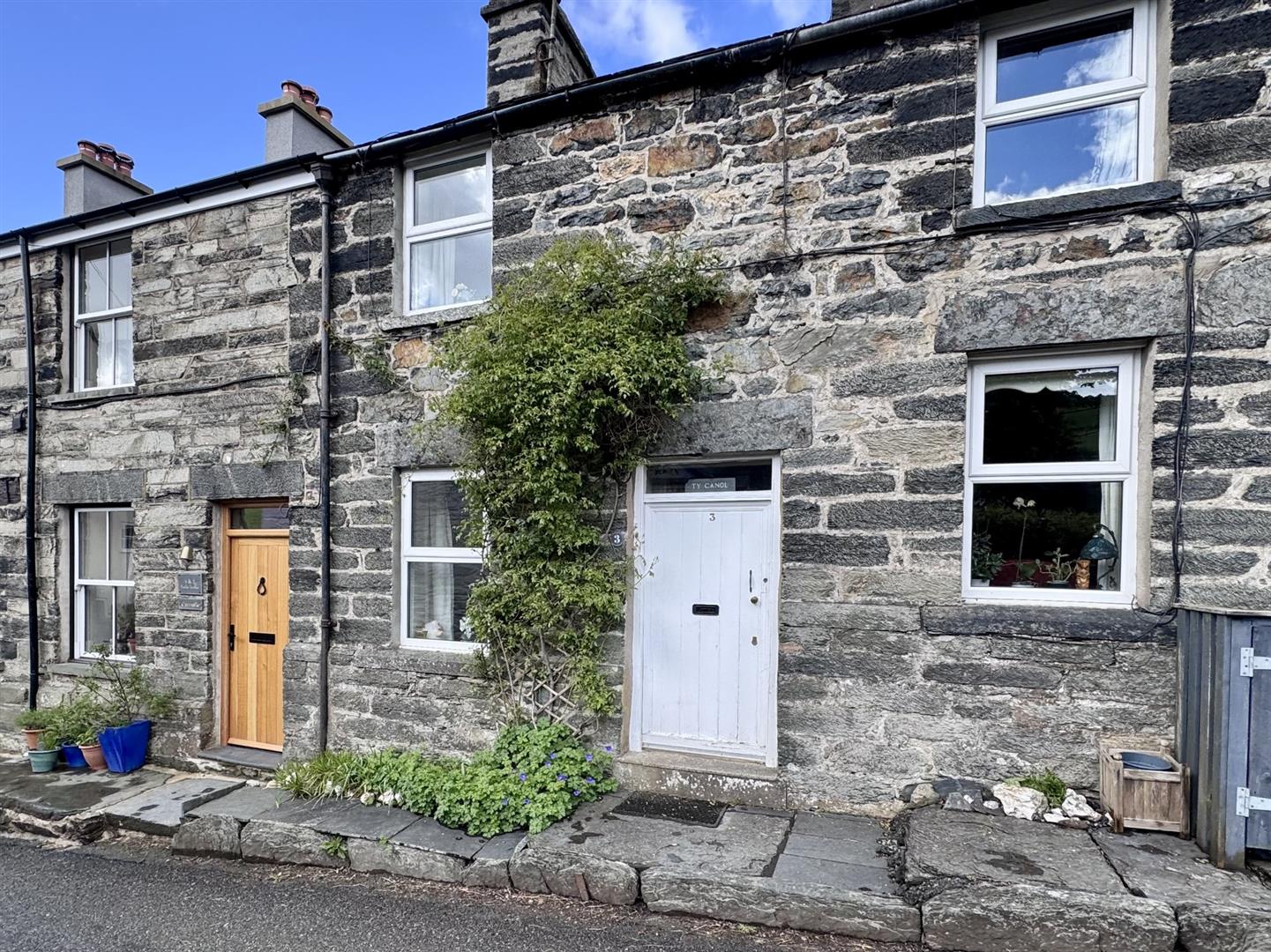 Capel Garmon, Llanrwst